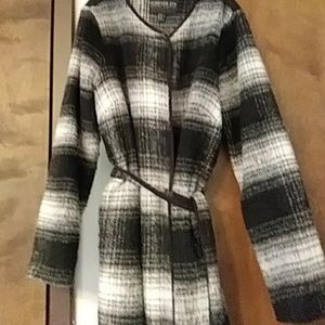 Beautiful Reposh Long Cardigan Jacket/Coat